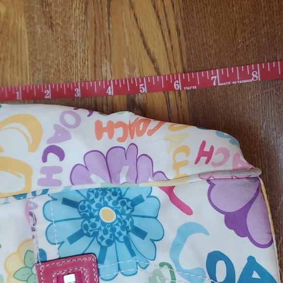 Coach shoulder bag - Picture 2 of 6